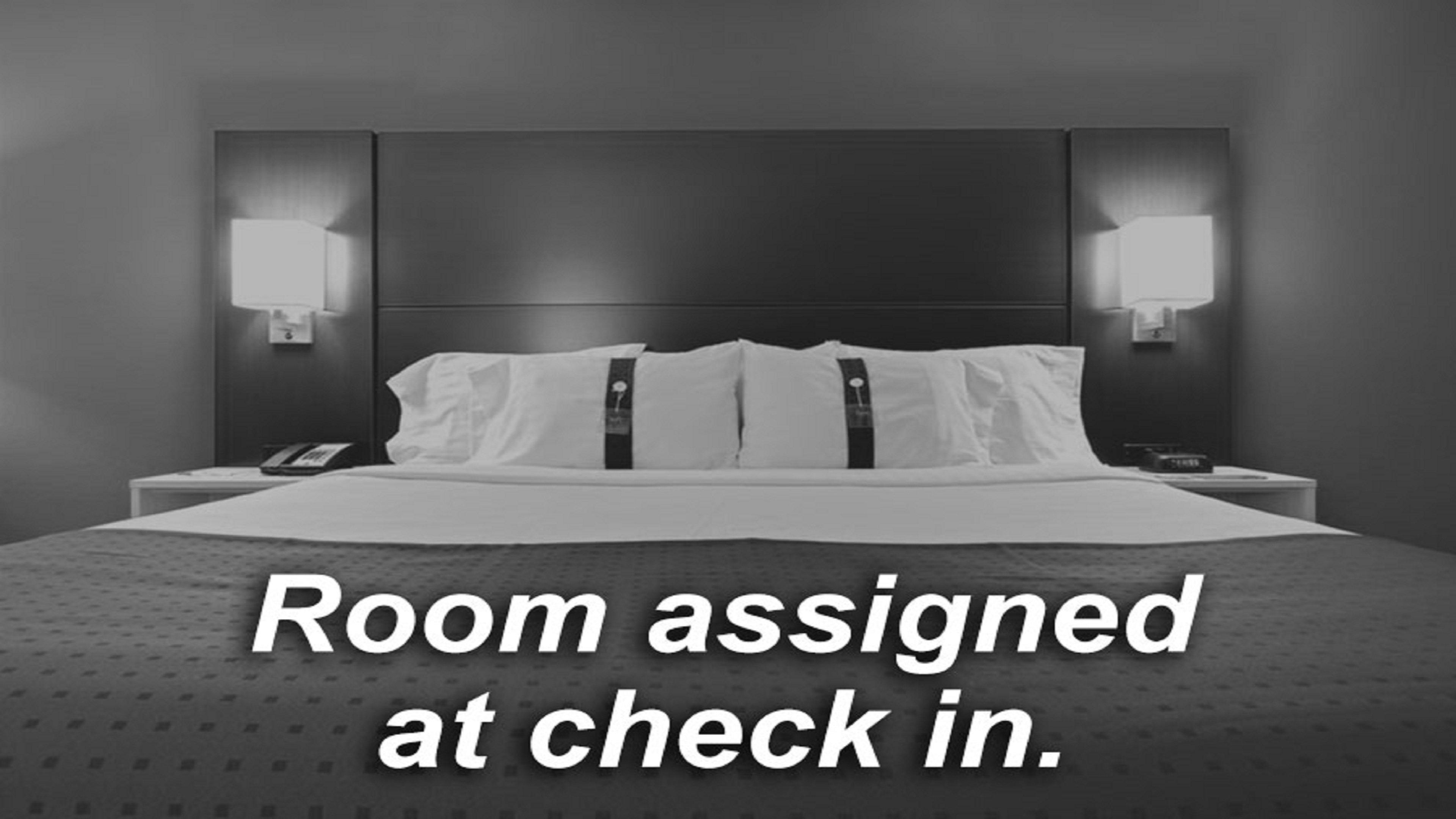 Holiday Inn Express & Suites North Topeka Zewnętrze zdjęcie