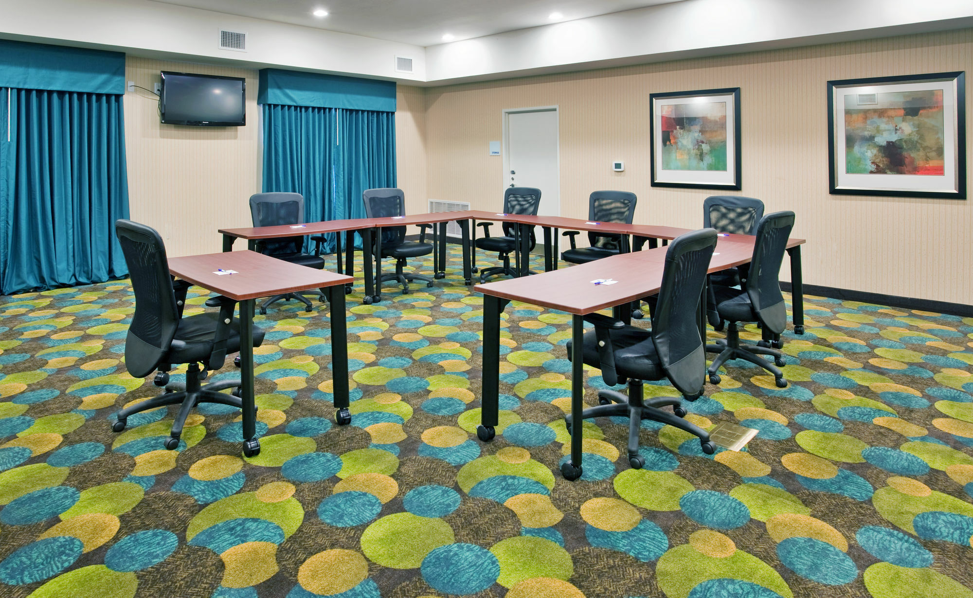 Holiday Inn Express & Suites North Topeka Zewnętrze zdjęcie